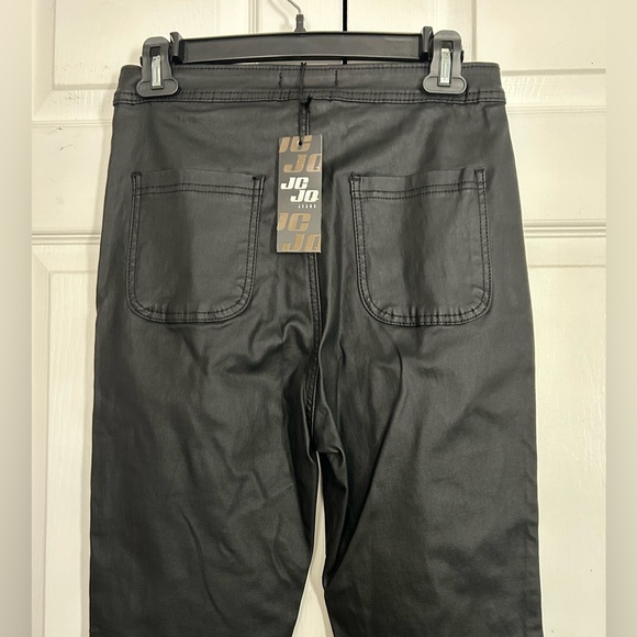 JC & JQ Women’s Pants - Picture 6 of 6